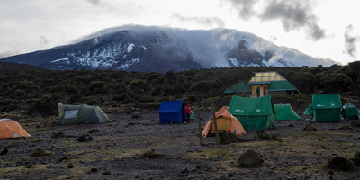 Mount kilimanjaro climbing - Photo 2
