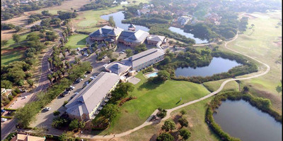 Phakalane Golf Estate Hotel Complexe hôtelier - Photo 1