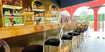 Roxy lounge - Photo 1