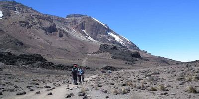 Kilimanjaro climbing trough marangu route 6 day - Photo 3