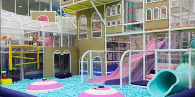 Dreamland - Photo 1