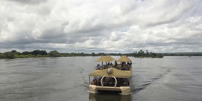 The lion king boat tour - mukuni big 5 - Photo 1