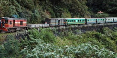 Pangalanes channel extraordinary journey - Photo 1