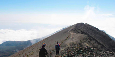 Mountain climbing safari in mount meru, tanzania - Photo 2