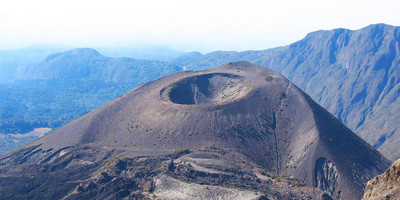 Mountain climbing safari in mount meru, tanzania - Photo 1