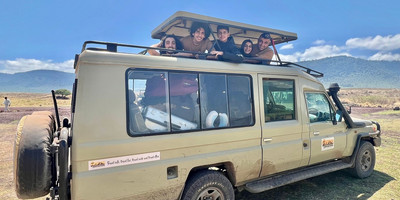 5 days tarangire ,serengeti ,ngorongoro crater & lake manyara national park - Photo 1