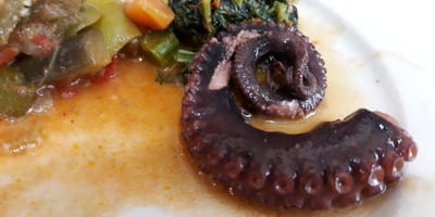 Al Jabry Restaurant - Photo 4