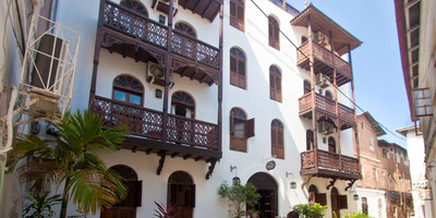 Asmini Palace Hotel - Photo 1