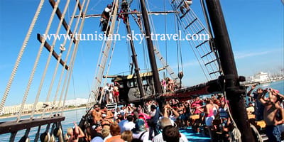 Balade en mer sur le bateau des pirates - Photo 3