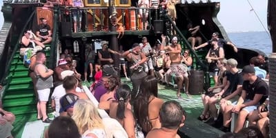 Balade en mer sur le bateau des pirates - Photo 6
