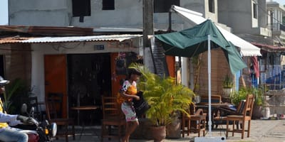 Bar Restau CHEZ PAPRI - Photo 3
