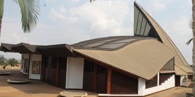 Basilique de Mvolyé - Photo 1