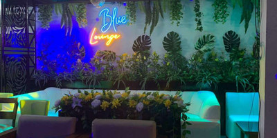 Blue Lounge - Photo 1