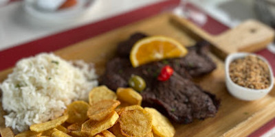 Bulls steakhouse - Photo 5