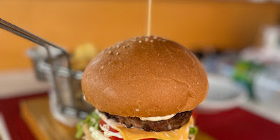 Bulls steakhouse - Photo 6