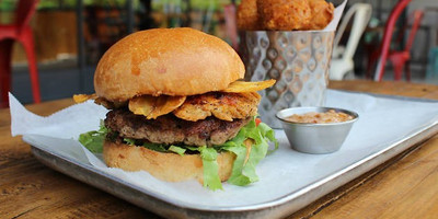  burger and relish - Photo 1