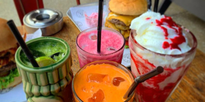  burger and relish - Photo 2