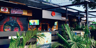 Café Bamboo - Photo 1