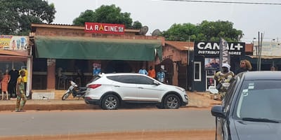Cafeteria La Racine - Photo 1