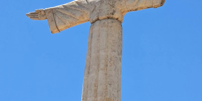 Christ the King Statue - Photo 1