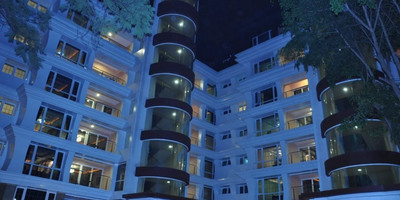 Clarence House Hotel - Photo 2