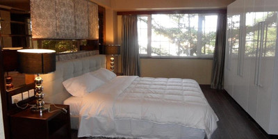 Clarence House Hotel - Photo 1
