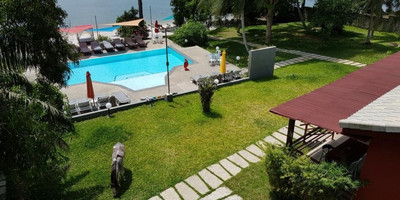 Coconut grove lodge - Photo 3