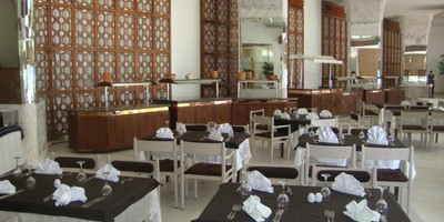 Corniche Palace - Photo 4