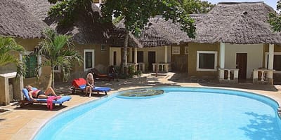 Diani Beach Campsite & Cottages - Photo 2