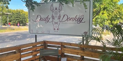 Dusty Donkey Café - Photo 1