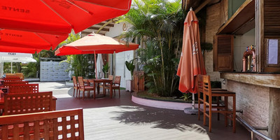 Esplanada Grill, Lda - Angola 244 935114844 - Photo 1