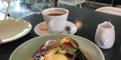 Freedom Cafe - Photo 3