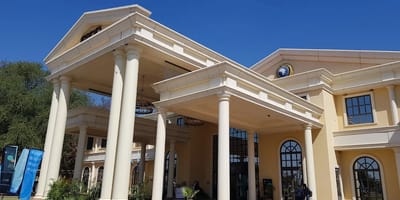 Gaborone International Conference Centre - Photo 1