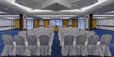 Heron Court Hotel - Photo 2
