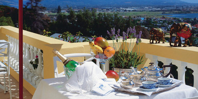 Hotel Colona Castle - Photo 2