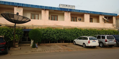 Hotel Du Centre - Photo 1