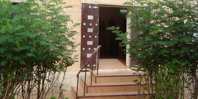 Hotel Hendrina Khan - Photo 3