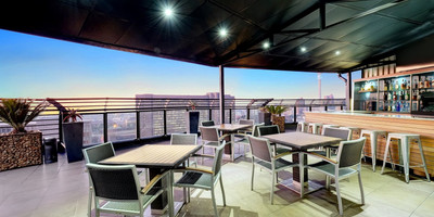 Hotel Parktonian All Suite - Photo 2