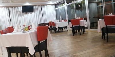 Hotels Zind Naaba Café des Arts - Photo 1