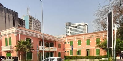 Instituto Guimarães Rosa - Luanda - Photo 1