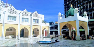 Jamia mosque - Photo 2