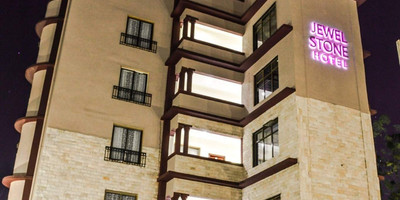 Jewel stone hotel - Photo 2
