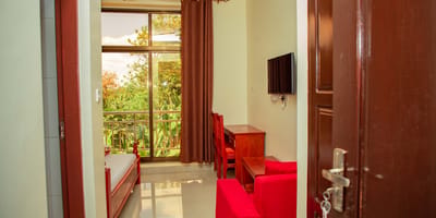 Kilimanjaro white house hotel - Photo 6