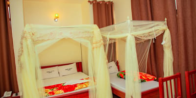Kilimanjaro white house hotel - Photo 10