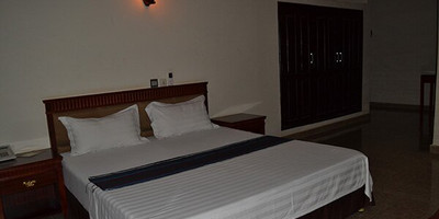 Kobourou City Hotel - Photo 2