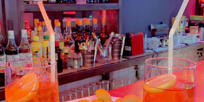 La parenthese bar resto lounge - Photo 2