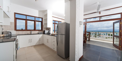 Lantana galu beach - Photo 9