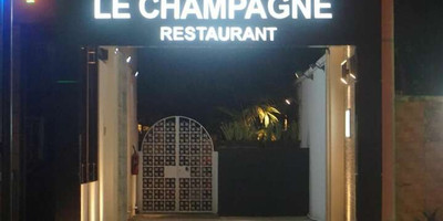 Le Griffon et Le Champagne - Photo 1