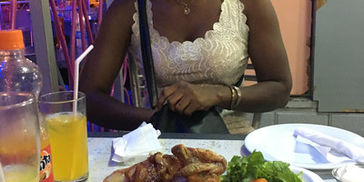 Le Petit Café Abidjan - Photo 10