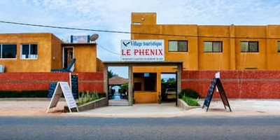 Le Phénix Hôtel - Photo 1